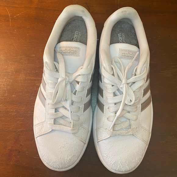 Adidas - Picture 3 of 8